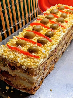 Una foto de Torre de pan sin queques !!! 😉😁🤔😉