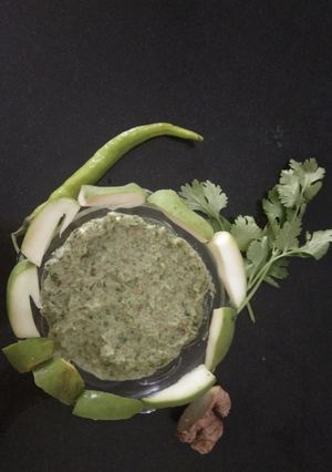 કાચી કેરીની ચટણી(raw mangao chutney recipe in Gujarati) રેસીપી મુખ્ય ફોટો
