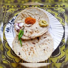 Jowar bhakri A picture of Jowar bhakri.