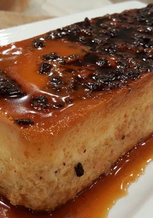 Una foto de Budín de pan con chips de choco y pasa de uvas‼