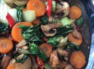 Foto resep Pakcoy, Carrots & Champignons.