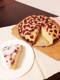 Meggyes piskóta 🍒 recept fotója
