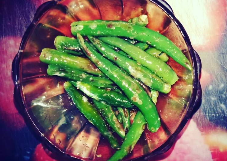 Simple Way to Make Super Quick Homemade Chatpati Green Chillies