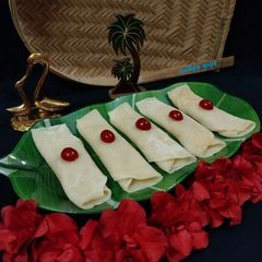 A picture of Kheer Patishapta.