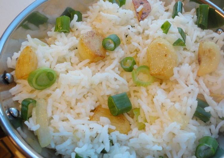 Recipe of Super Quick Homemade Garlic Fried Rice