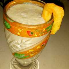 كوكتيل حليب وتفاح 🍹🍯🍏-レシピのメイン写真