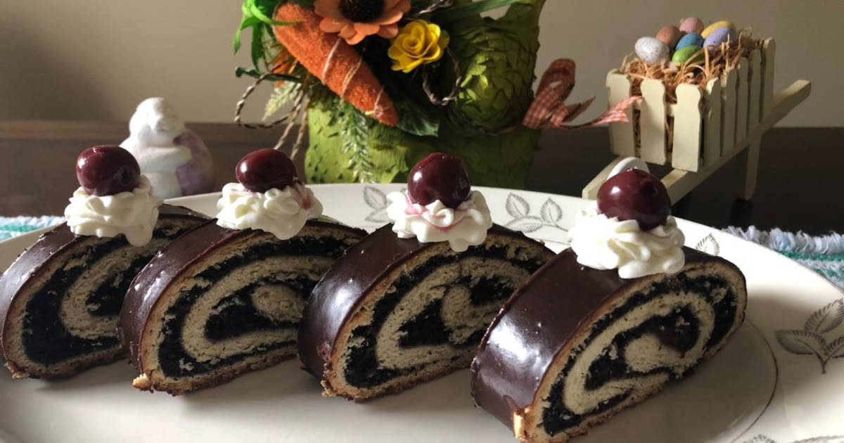 Mákos-Meggyes Zserbó tekercs | Henrietta Török receptje ...