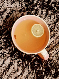 صورة لوصفة مشروب المناعة 🍵 ليمون وقرنفل بالعسل 🍯