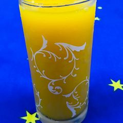 A picture of Fresh mango juice (Alphonso).