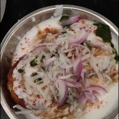 A picture of Aloo tikki.