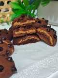 Peanut Butter Stuffed Pumpkin Cookies
