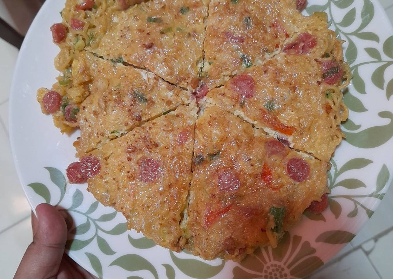 Omelet mie sosis