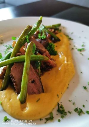 Tokaji kacsamell édes burgonyával recept fotója