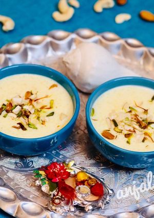 A picture of Rice kheer.