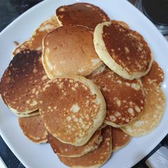 A picture of Fluffiest pancakes.
