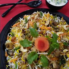 A picture of Mushroom Biryani.