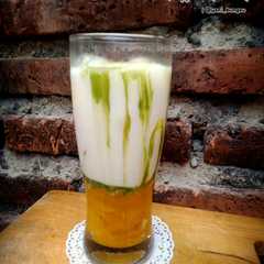 Mangga matcha latte রেসিপির প্রধান ছবি