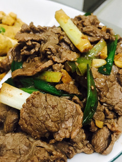 蔥爆牛肉片 的食譜成品照片