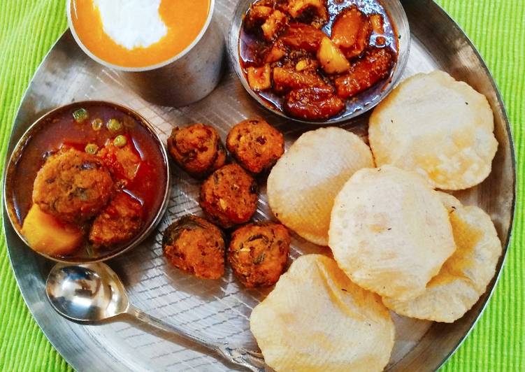 Recipe of Super Quick Authentic Gujarati Thali