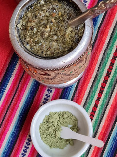 Una foto de MatchaMate 🧉 Mate amargo con té matcha 🍵 uniendo tradiciones 🇦🇷 🇯🇵