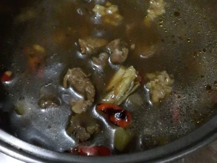 Langkah Gampang Menyiapkan Resep Asem asem daging yang Bikin Ngiler Anti Ribet, Lezat