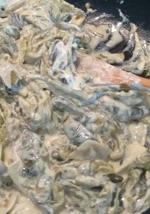Una foto de Rajas poblanas con crema. ॐ