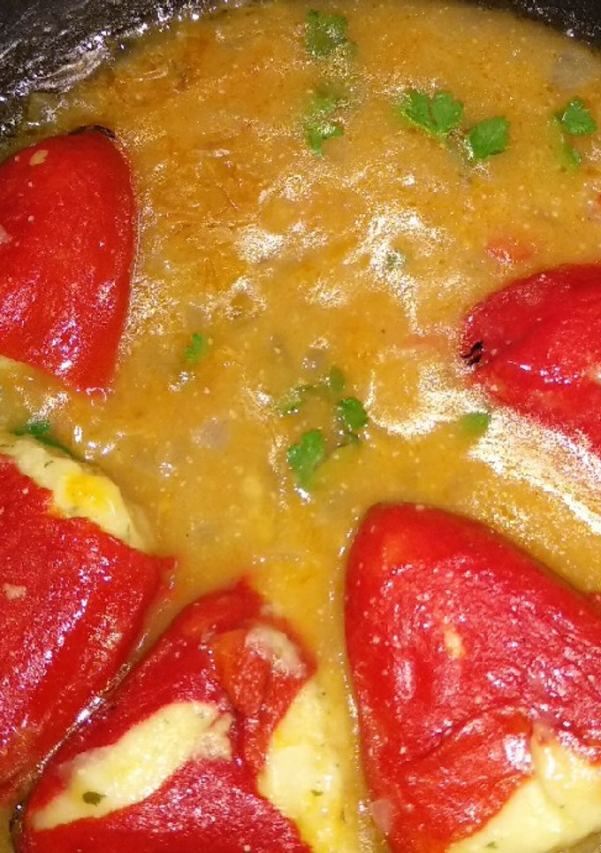 Una foto de Pimientos con bacalao a la Cerveza