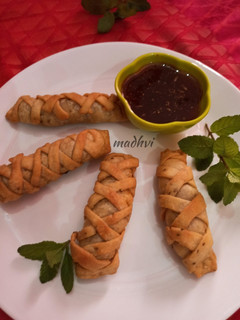 स्टिक समोसा (stick samosa recipe in Hindi) रेसिपी मुख्य फोटो