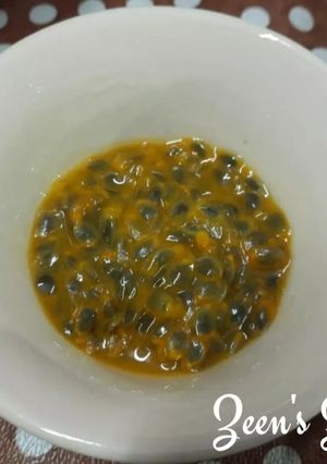 A picture of Frozen Passion Fruit Pulp.