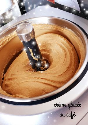 Une photo de Crème glacée au café au gelato 😋