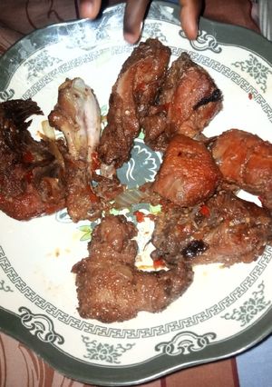 A picture of Pepper chicken.
