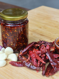 Foto resep Resep Chili Oil Ala Chinese Resto, Cocok Untuk Dim Sum & Gorengan