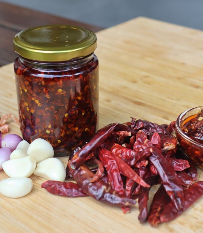Resep Resep Chili Oil Ala Chinese Resto, Cocok Untuk Dim Sum & Gorengan oleh Devina Hermawan ✓ - Cookpad
