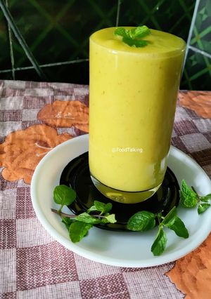 A picture of Pineapple Shake.