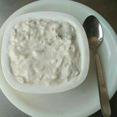 A picture of Vegetables white pasta sauce.