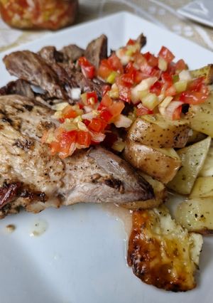 Una foto de Papas Rústicas asadas