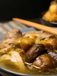 立冬 : 栗子香菇雞湯 的食譜成品照片