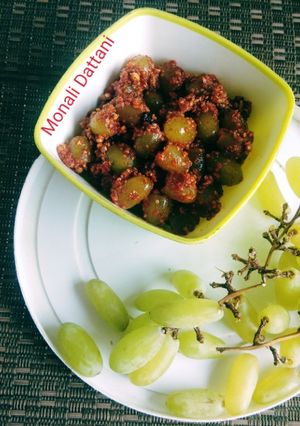 अंगूर का अचार (Angoor ka Achar Recipe in Hindi) रेसिपी मुख्य फोटो