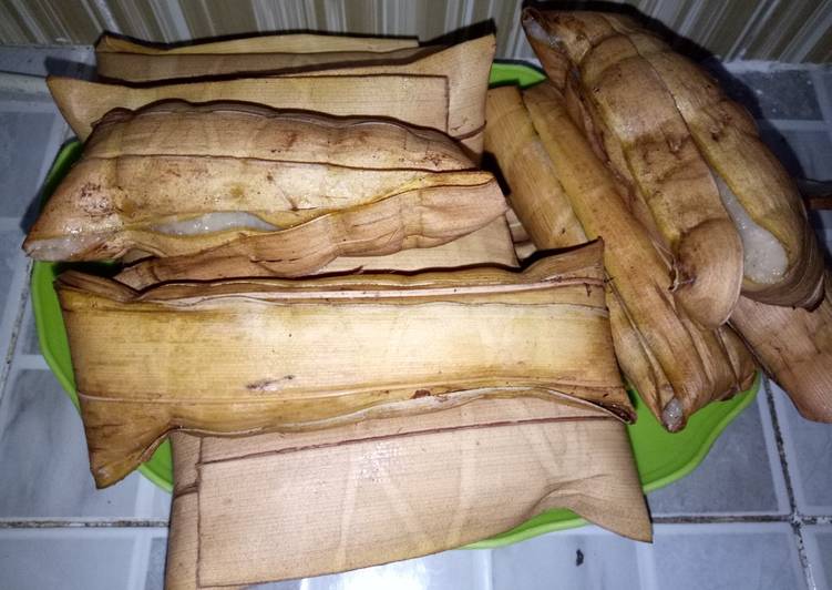 Lepet ketan kacang🍙