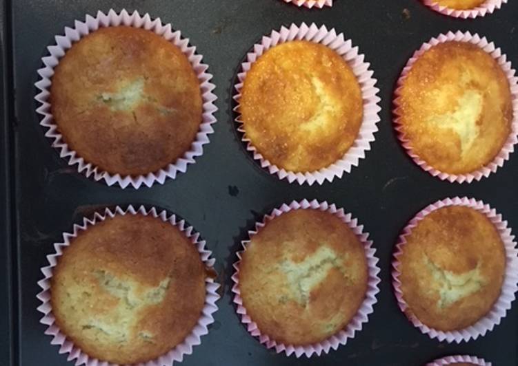 Recipe of Homemade Rhubarb and curd cheese muffins