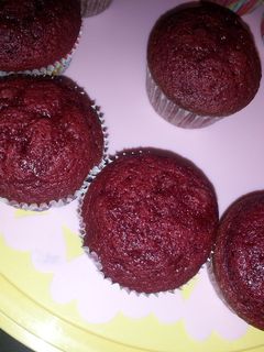 صورة لوصفة ريد فيلفيت Red Velvet Cupcake 🧁