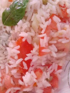 Una foto de Arroz con atún