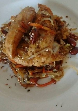 Una foto de Pollo con Almendras
