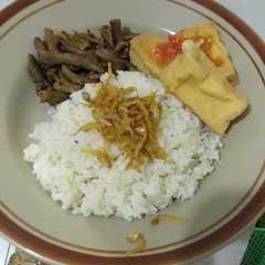 รูปของ Sego Aking/ Nasi Aking