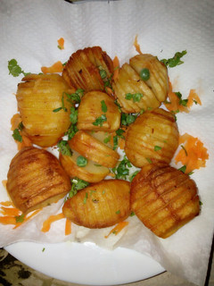 A picture of Garlic potatoes.