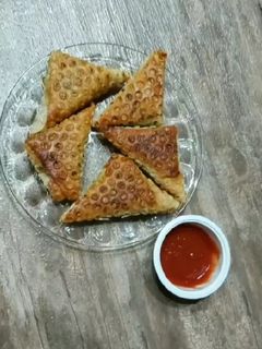 عکسی از دستور سمبوسه سیب زمینی
