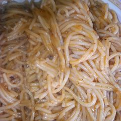 A picture of Jollof spaghetti 🍝.
