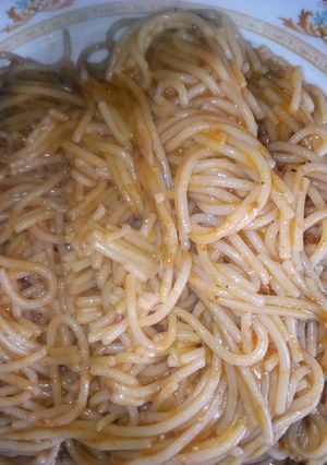 A picture of Jollof spaghetti 🍝.
