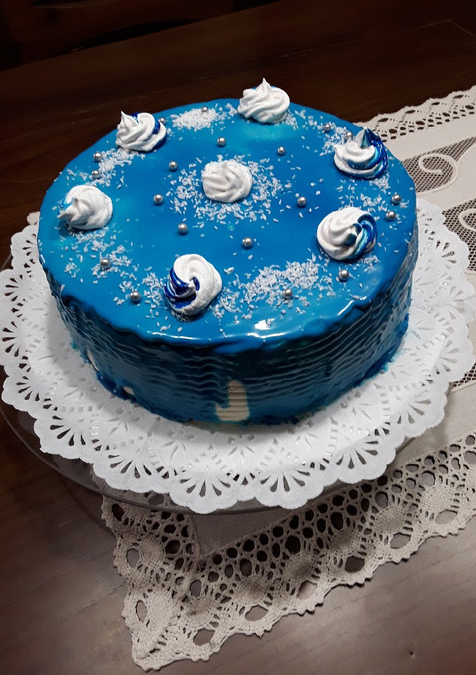 Una foto de Tarta de dulce de leche y melocotón