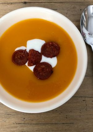 Une photo de Soupe de butternut au chorizo